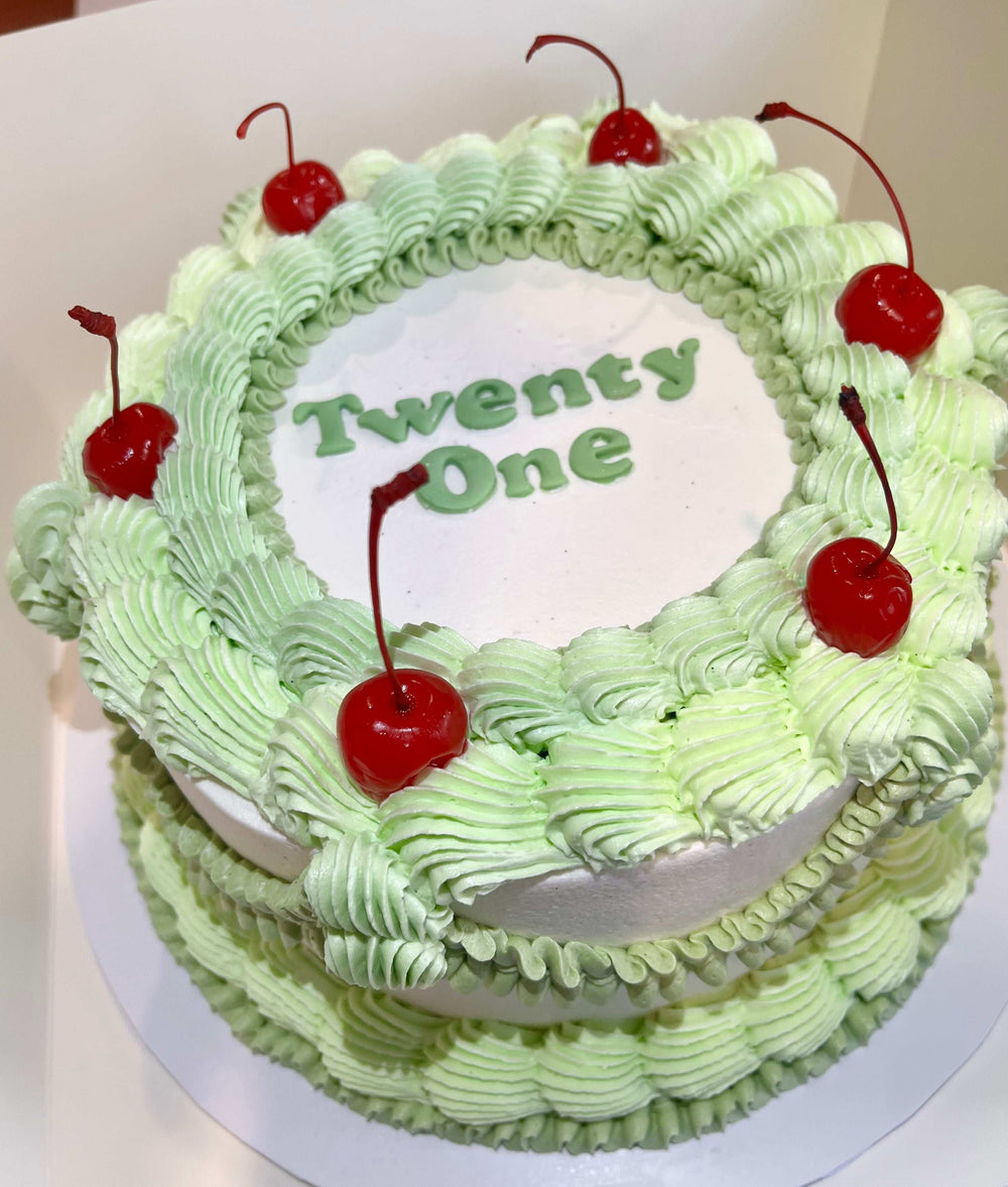 Round Customizable Vintage Cake