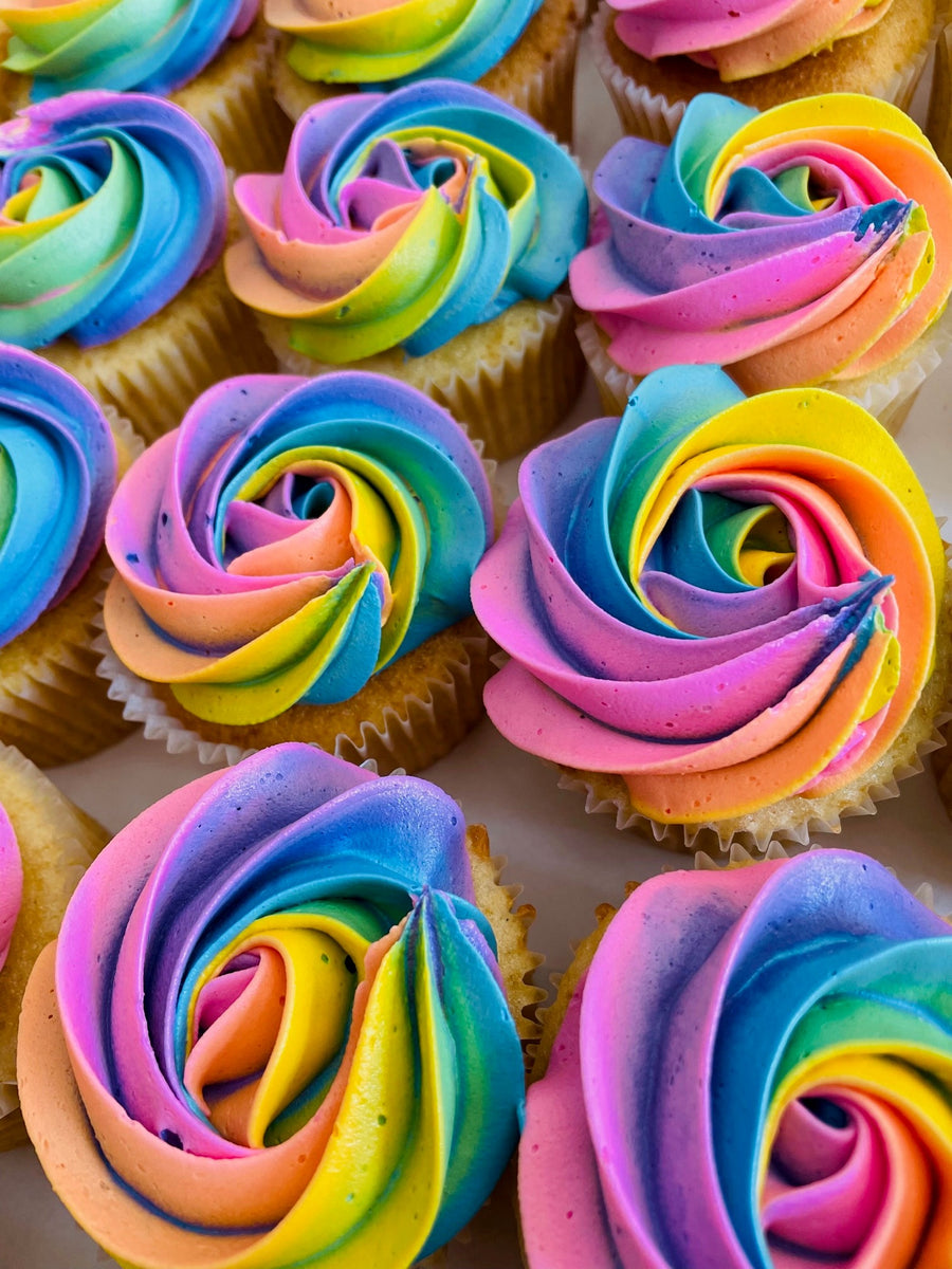 Bright Rainbow Cupcakes