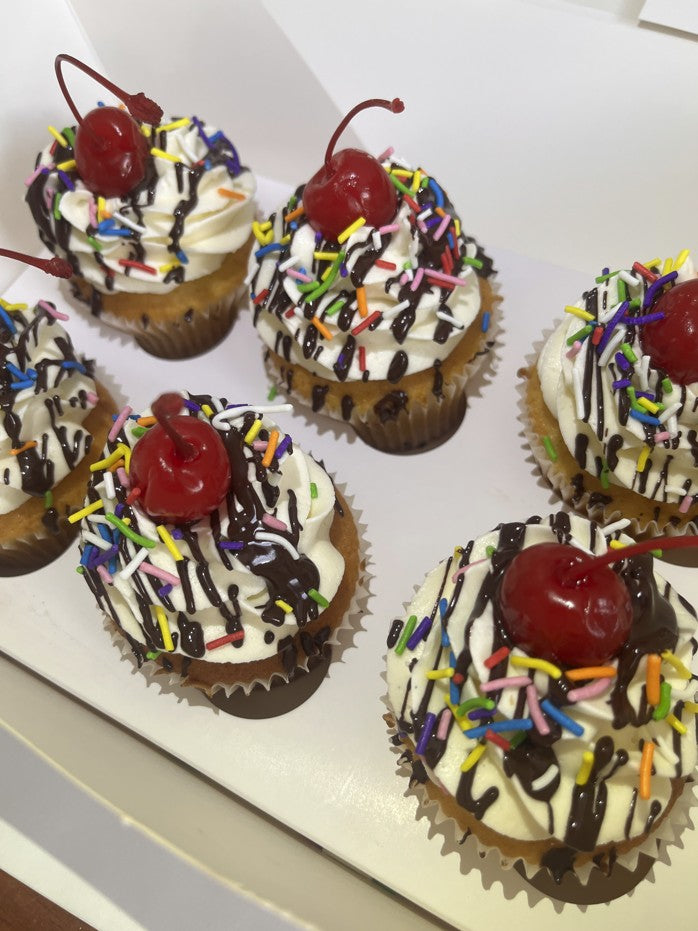 Cupcakes With Cherrie on top