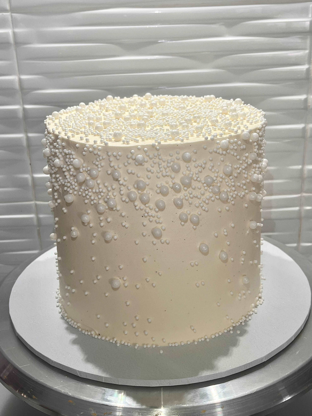 Elegant Pearl Cake