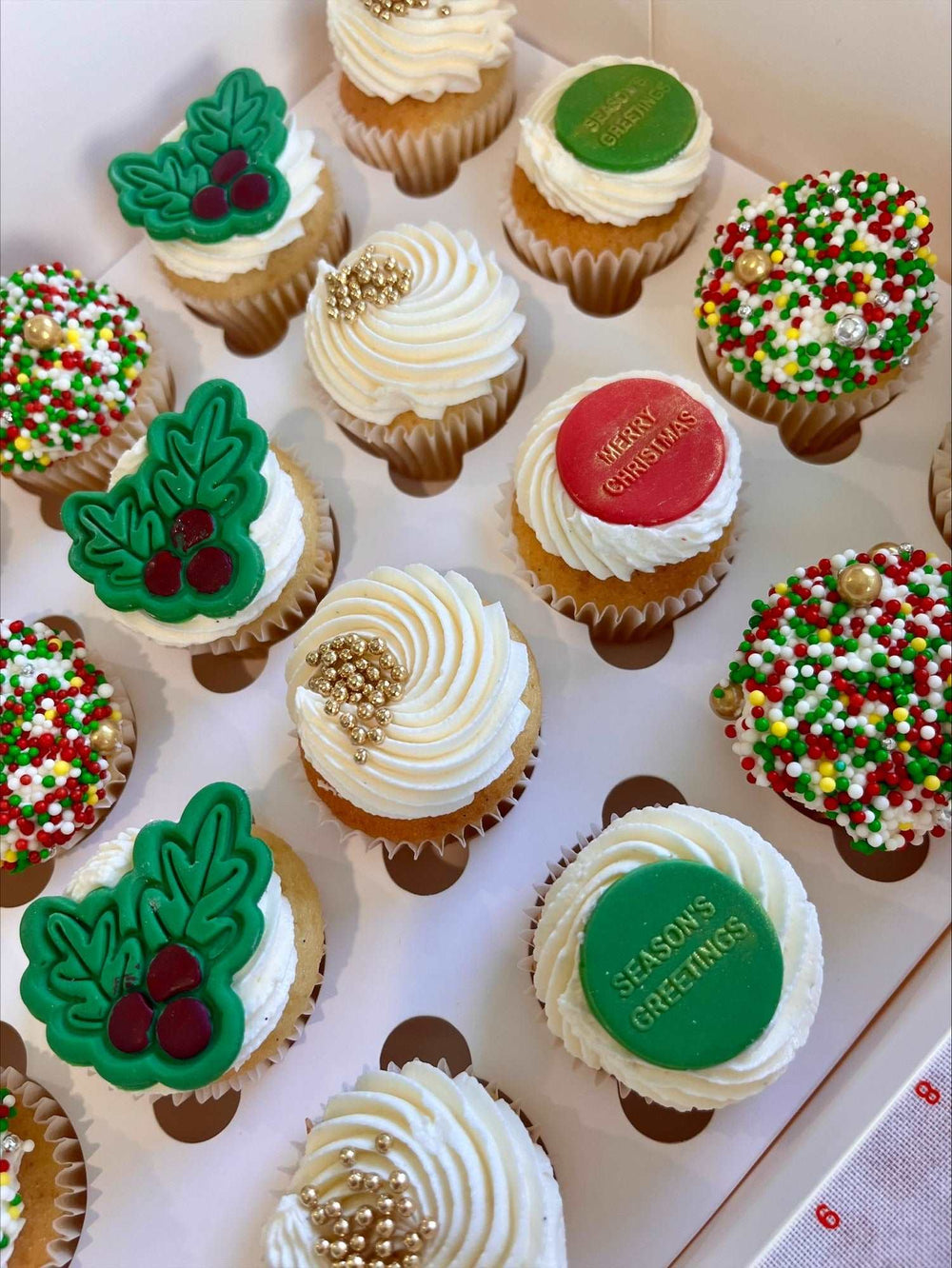 Christmas Mini Cupcakes Pack 1